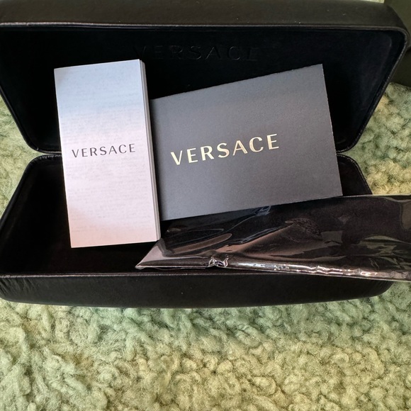 Versace polarized cat-eye steel man sunglasses - Picture 7 of 7